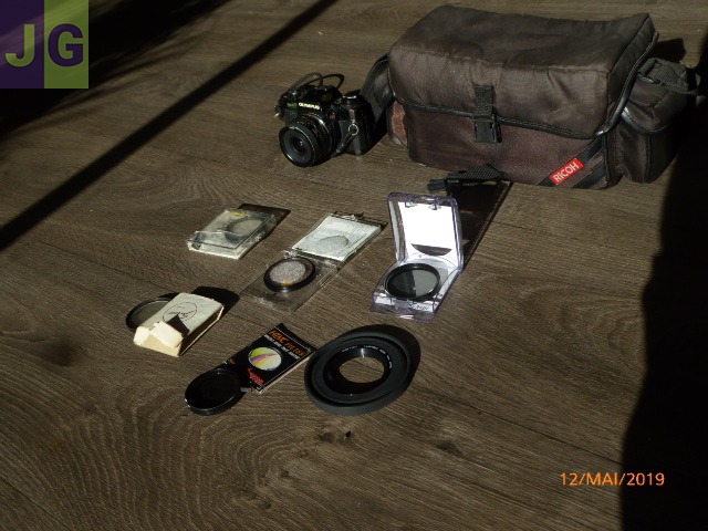 olympus OM40