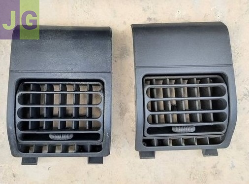 GRILLE DE VENTILATION DE 205 GTI