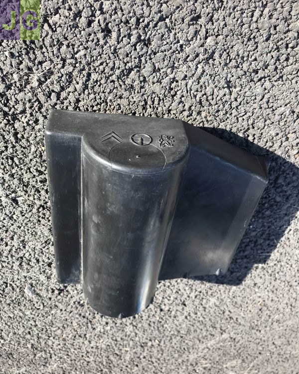 CACHE DE BOBINE D'ALLUMAGE DE 205 GTI