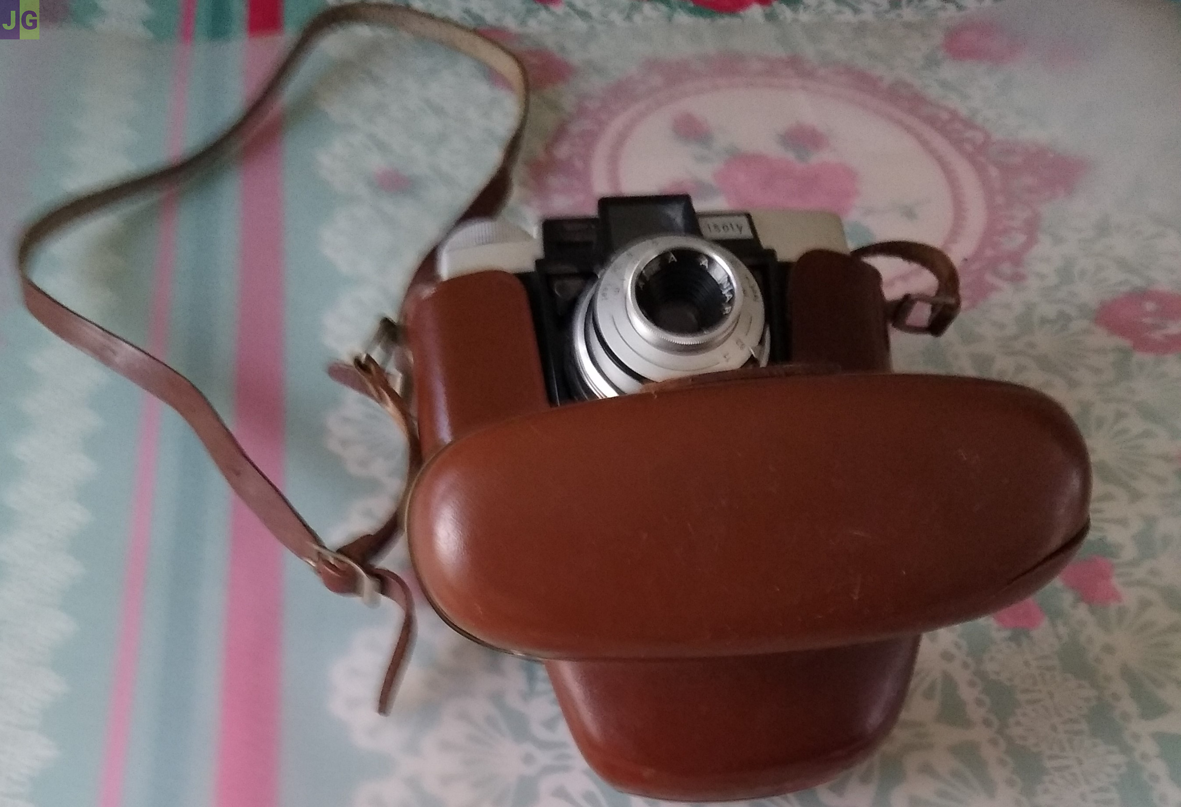 Ancien appareil photo AGFA ISOLY