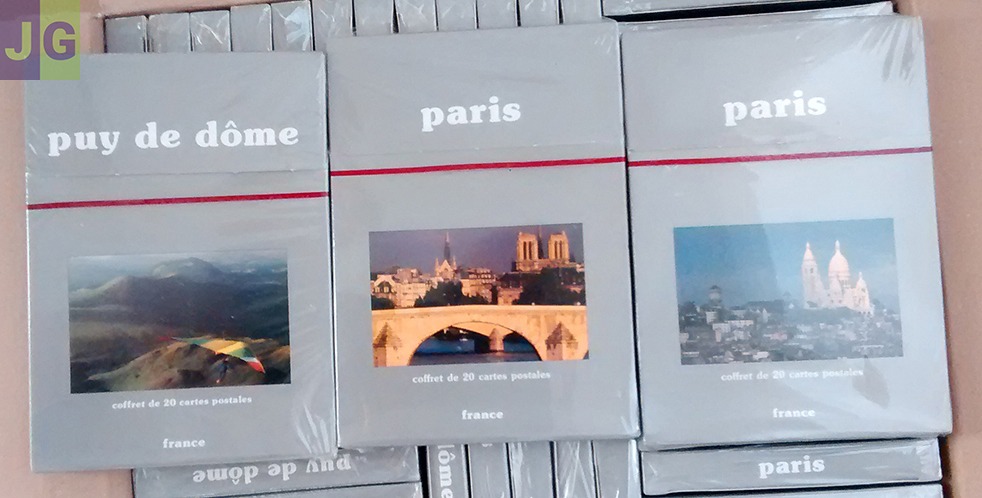 Boites de 20 cartes postales Paris ou Puy de Dôme