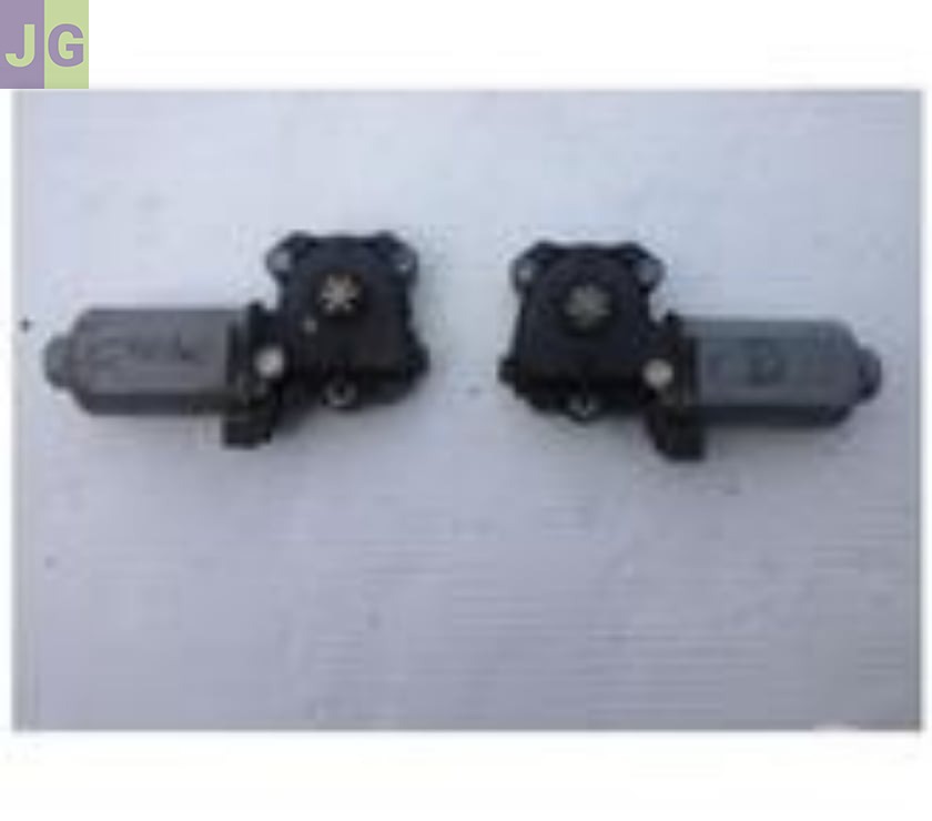 MOTEUR DE VITRE DE 205 GTI