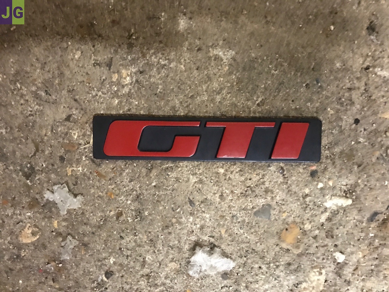 SIGLE DE 205 GTI