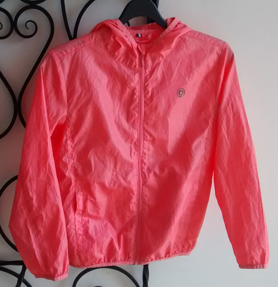 Veste Coupe vent de la marque originale Traker 9 - 10 ans