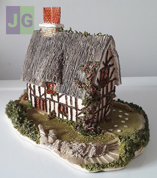Maison Cottage Chaumière miniature. Pour décorer maquettes, crèches, autres